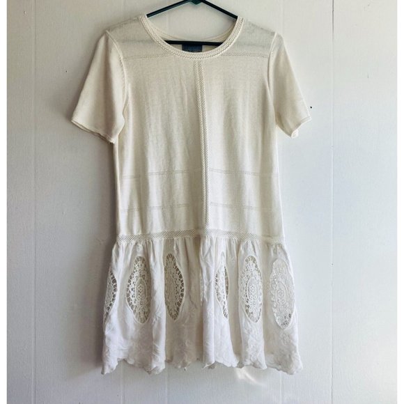 Joseph A Dresses & Skirts - Joseph A Dress Knit Blend Eyelet lace accent Button Back Drop Waist Sz M